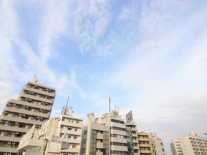 物件内観写真22　(室内からの展望)