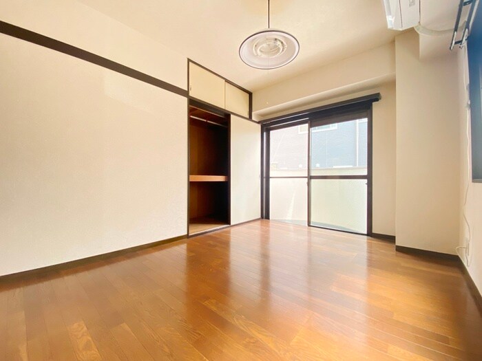 物件内観写真6　(居室)