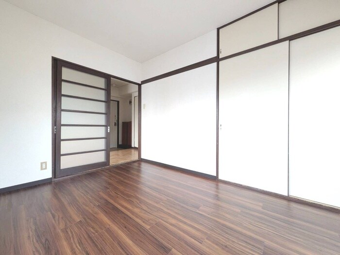 物件内観写真7　(居室)