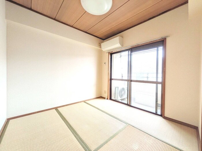 物件内観写真9　(居室)