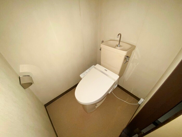 物件内観写真10　(トイレ)