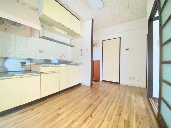 物件内観写真15　(居室)