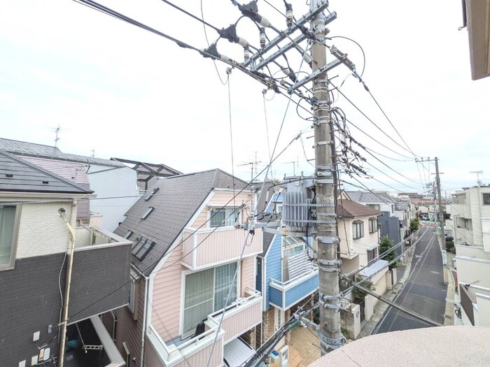 物件内観写真17　(室内からの展望)