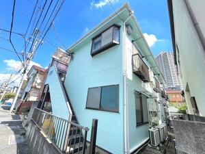 マイン  パラスト外観写真