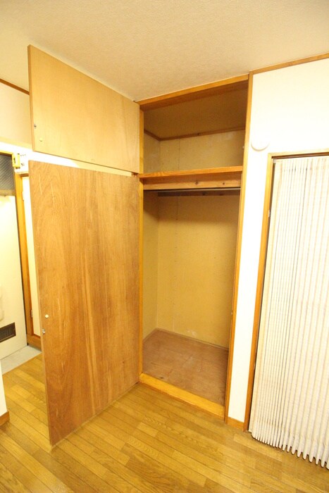 物件内観写真22　(収納)
