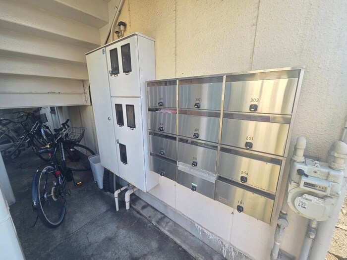 物件外観写真4　(建物設備)