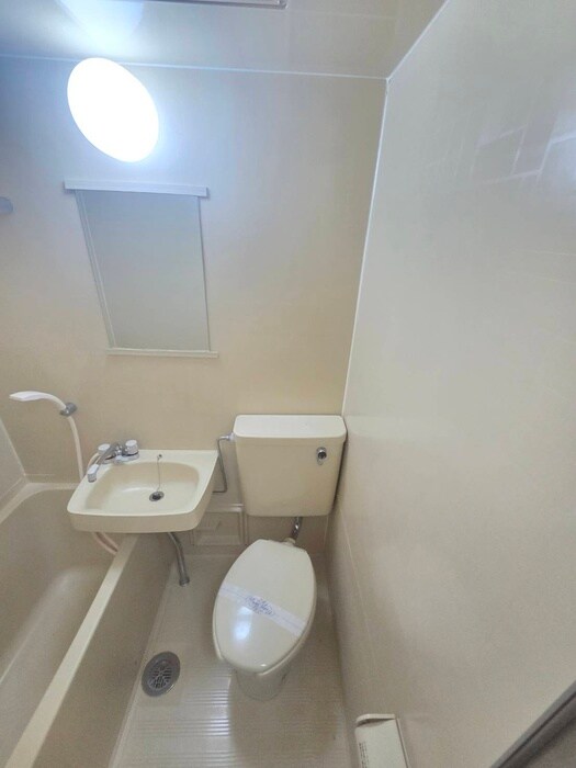 物件内観写真10　(トイレ)