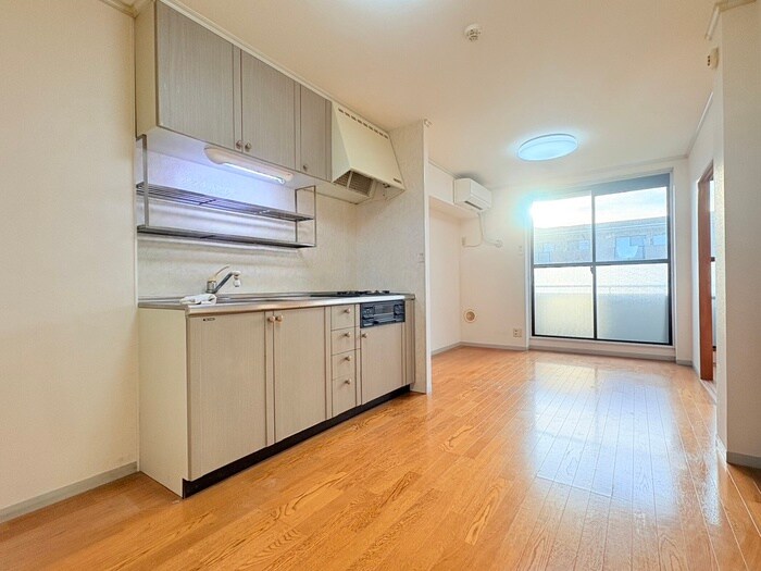 物件内観写真5　(居室)