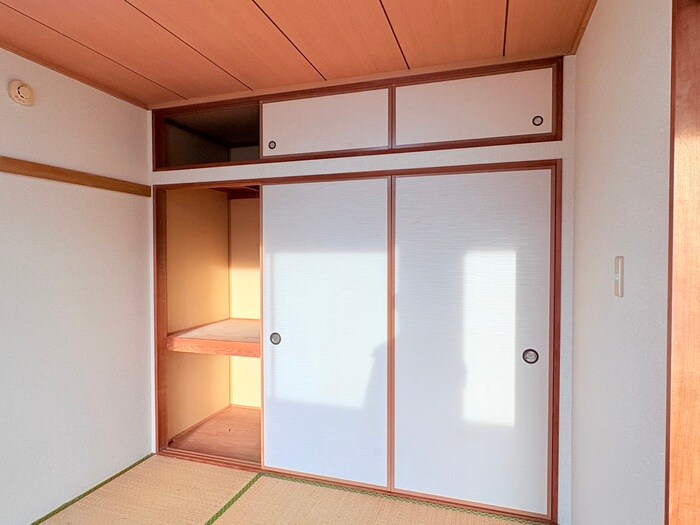 物件内観写真15　(収納)