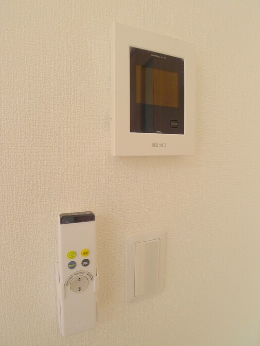 物件内観写真17　(廊下)