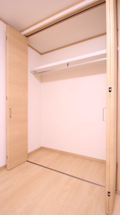 物件内観写真6　(収納)