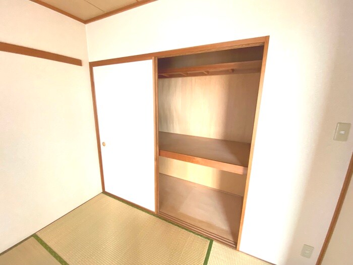 物件内観写真18　(収納)