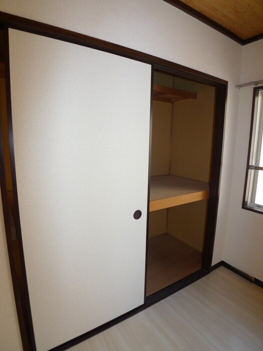 物件内観写真13　(収納)