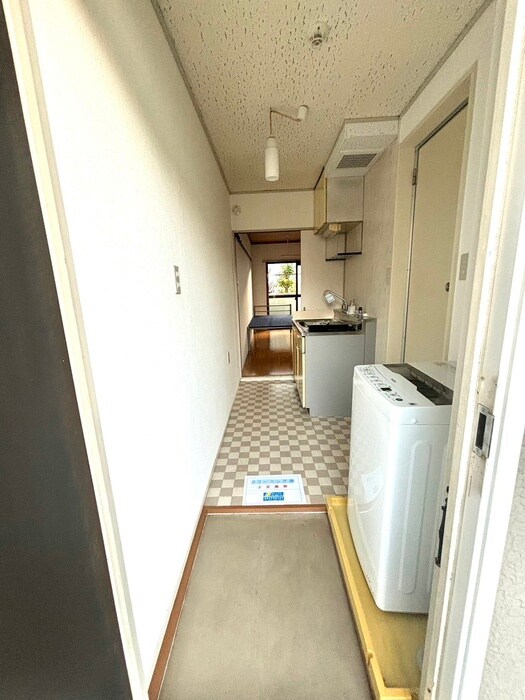 物件内観写真15　(玄関)