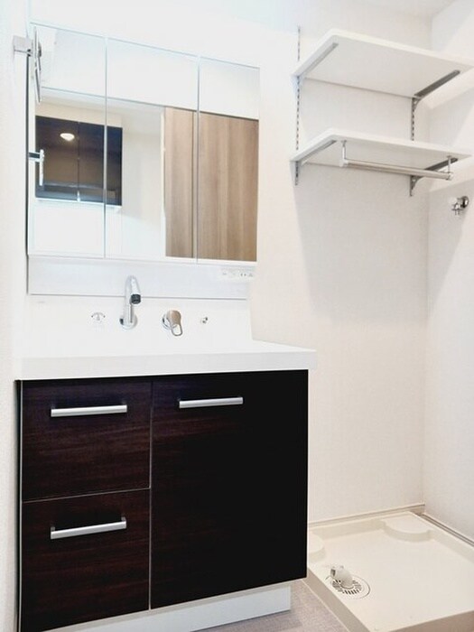 物件内観写真9　(洗面)