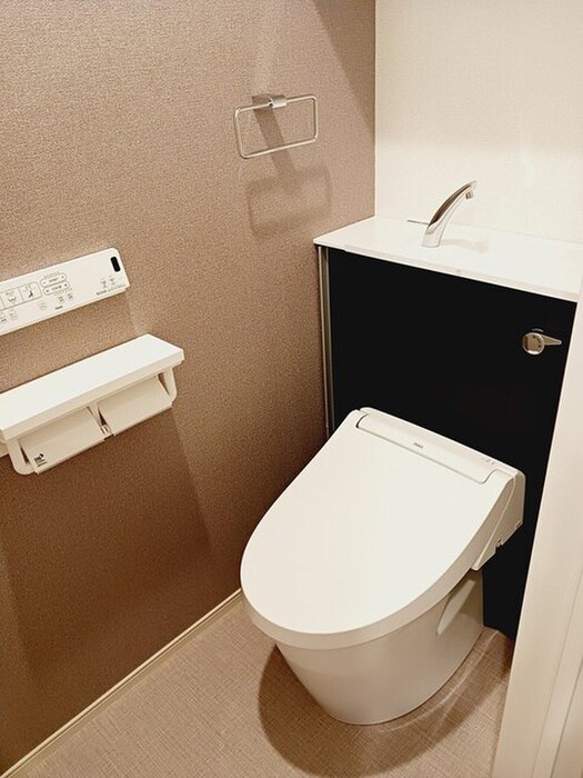 物件内観写真10　(トイレ)