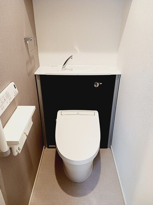 物件内観写真10　(トイレ)