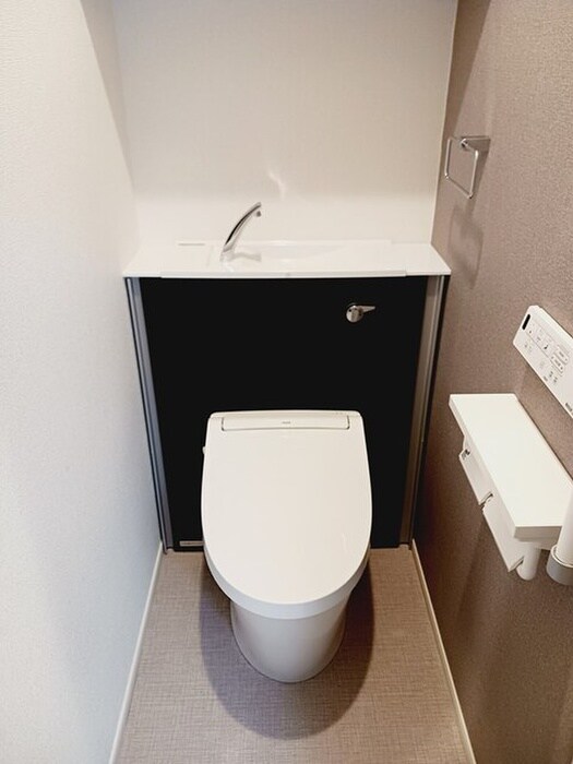 物件内観写真10　(トイレ)