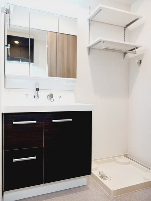 物件内観写真15　(洗濯機置場)