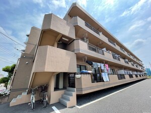 ベルドゥムール越谷宮本町(201)外観写真