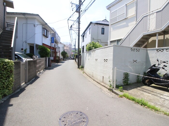 物件外観写真3　(周辺環境)