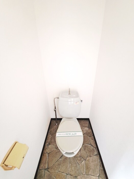 物件内観写真13　(トイレ)