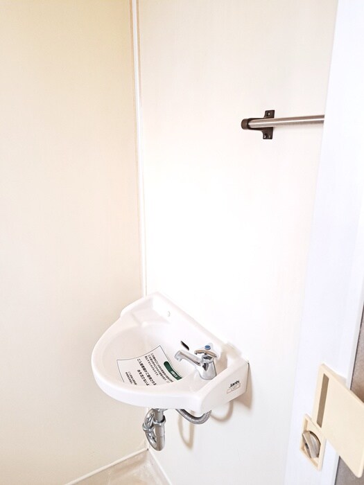 物件内観写真15　(洗面)