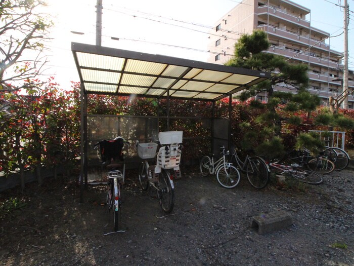 物件外観写真4　(建物設備)