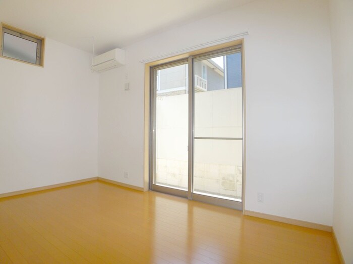 物件内観写真8　(内観写真)