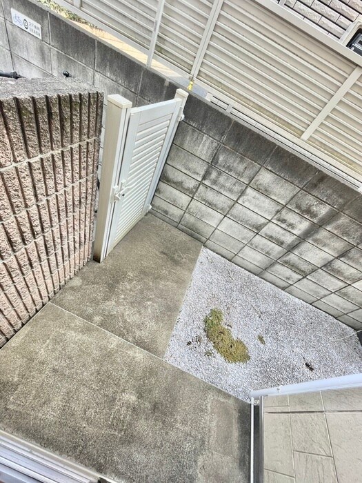 物件内観写真12　(ベランダ・バルコニー)