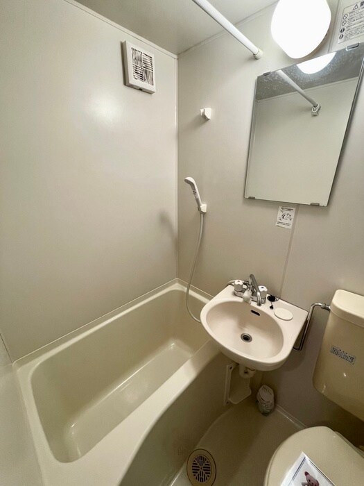 物件内観写真15　(バス／シャワールーム等)