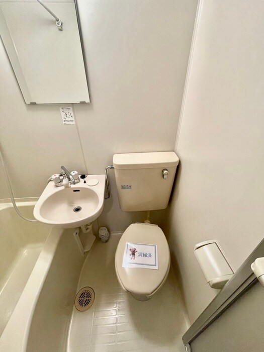 物件内観写真16　(トイレ)