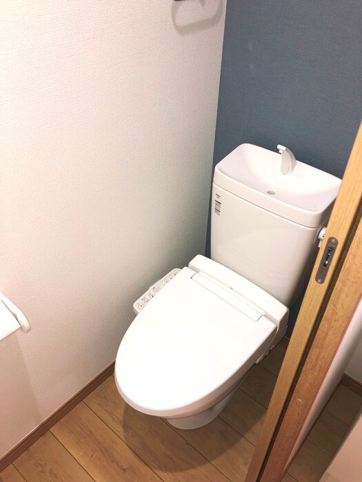 物件内観写真15　(トイレ)