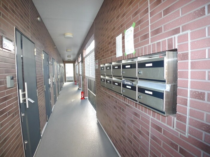 物件外観写真4　(建物設備)