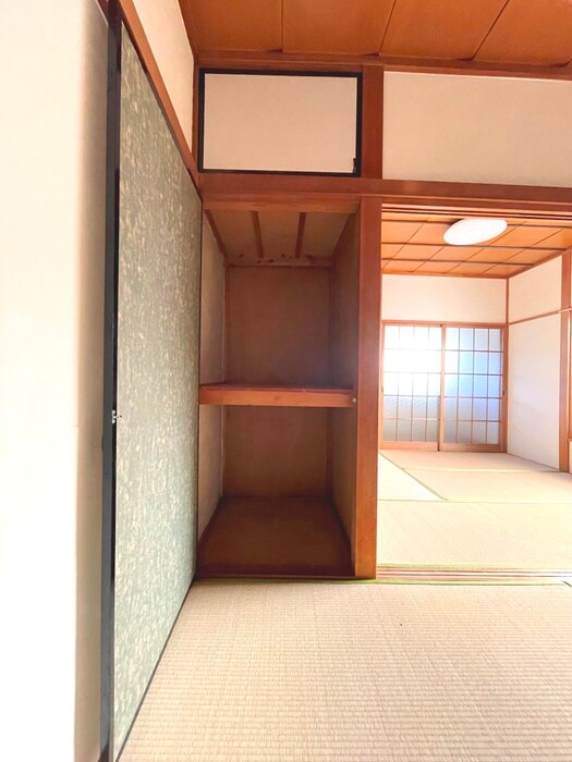 第一栄荘の収納