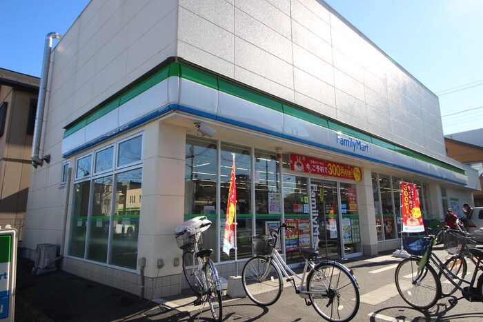 ファミリーマート