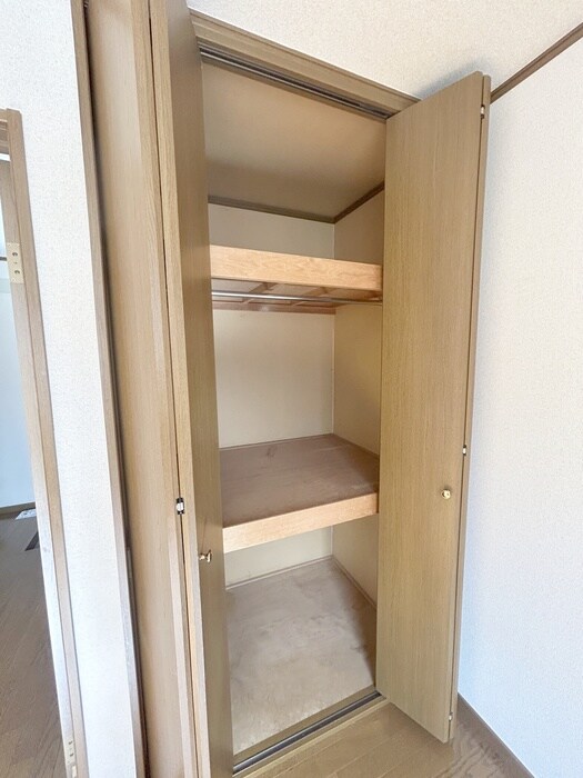 物件内観写真14　(収納)