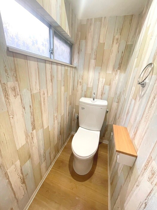 物件内観写真15　(トイレ)