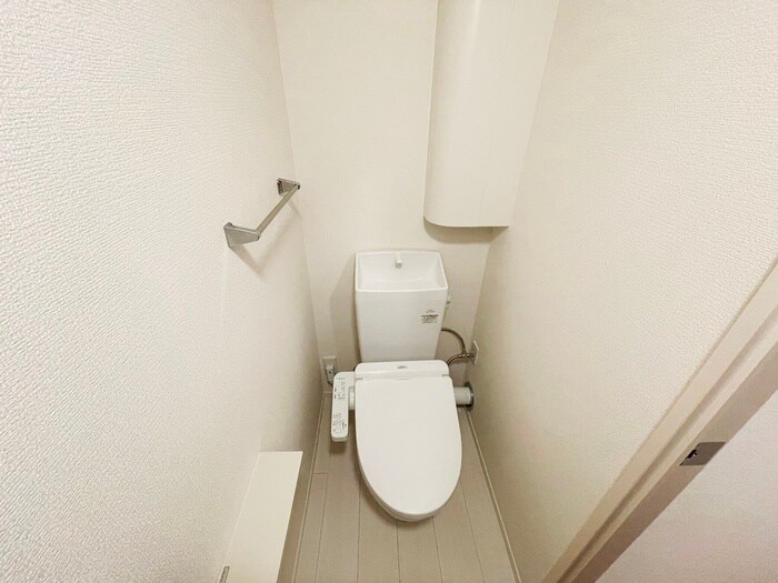 物件内観写真15　(トイレ)