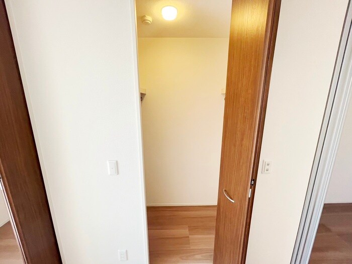物件内観写真19　(収納)