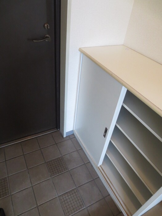 物件内観写真12　(靴箱)