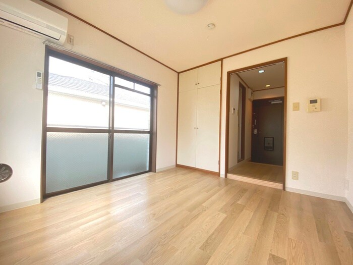 物件内観写真8　(居室)