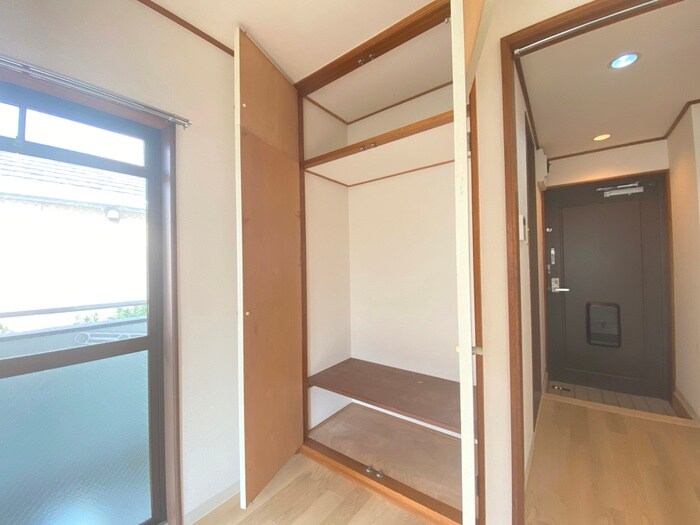 物件内観写真11　(収納)