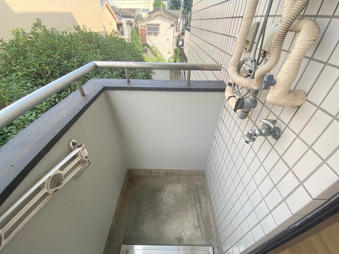 物件内観写真21　(洗濯機置場)