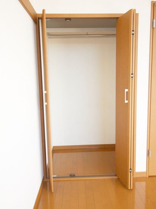 物件内観写真16　(収納)