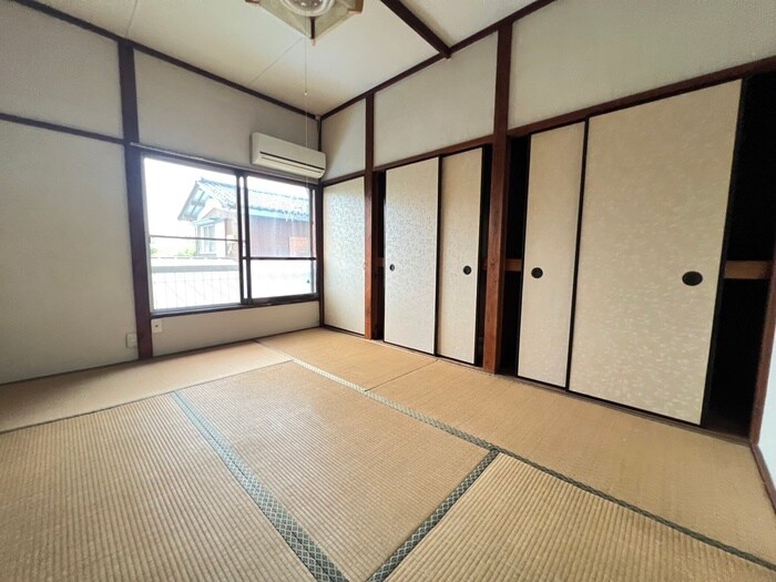 物件内観写真3　(居室)