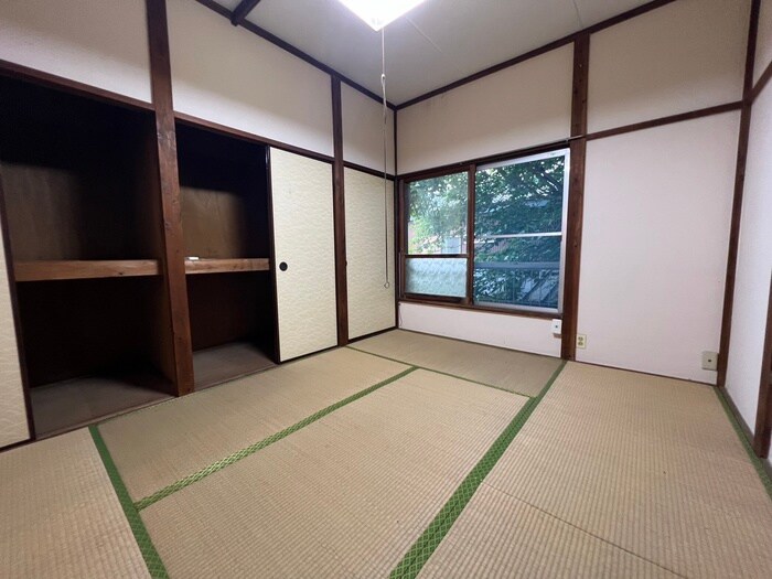 物件内観写真4　(居室)