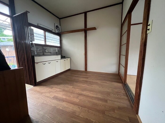 物件内観写真16　(内観写真)