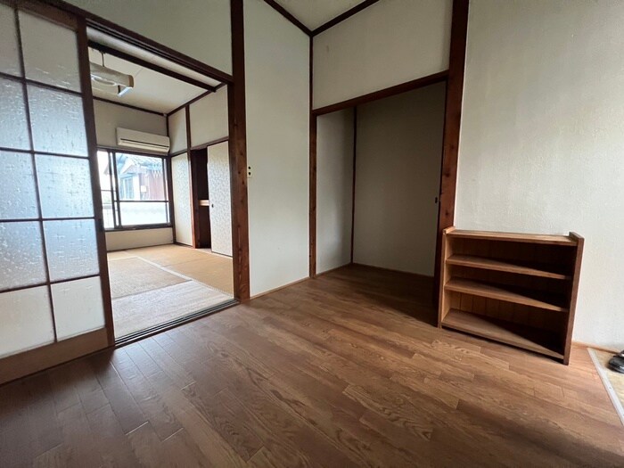 光鱗荘の内観写真