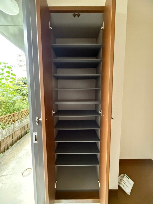 物件内観写真20　(靴箱)